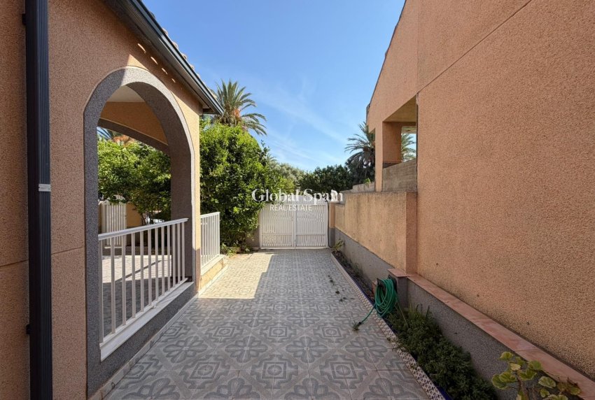 Venta - VILLA -
SANTIAGO DE LA RIBERA - San Blas