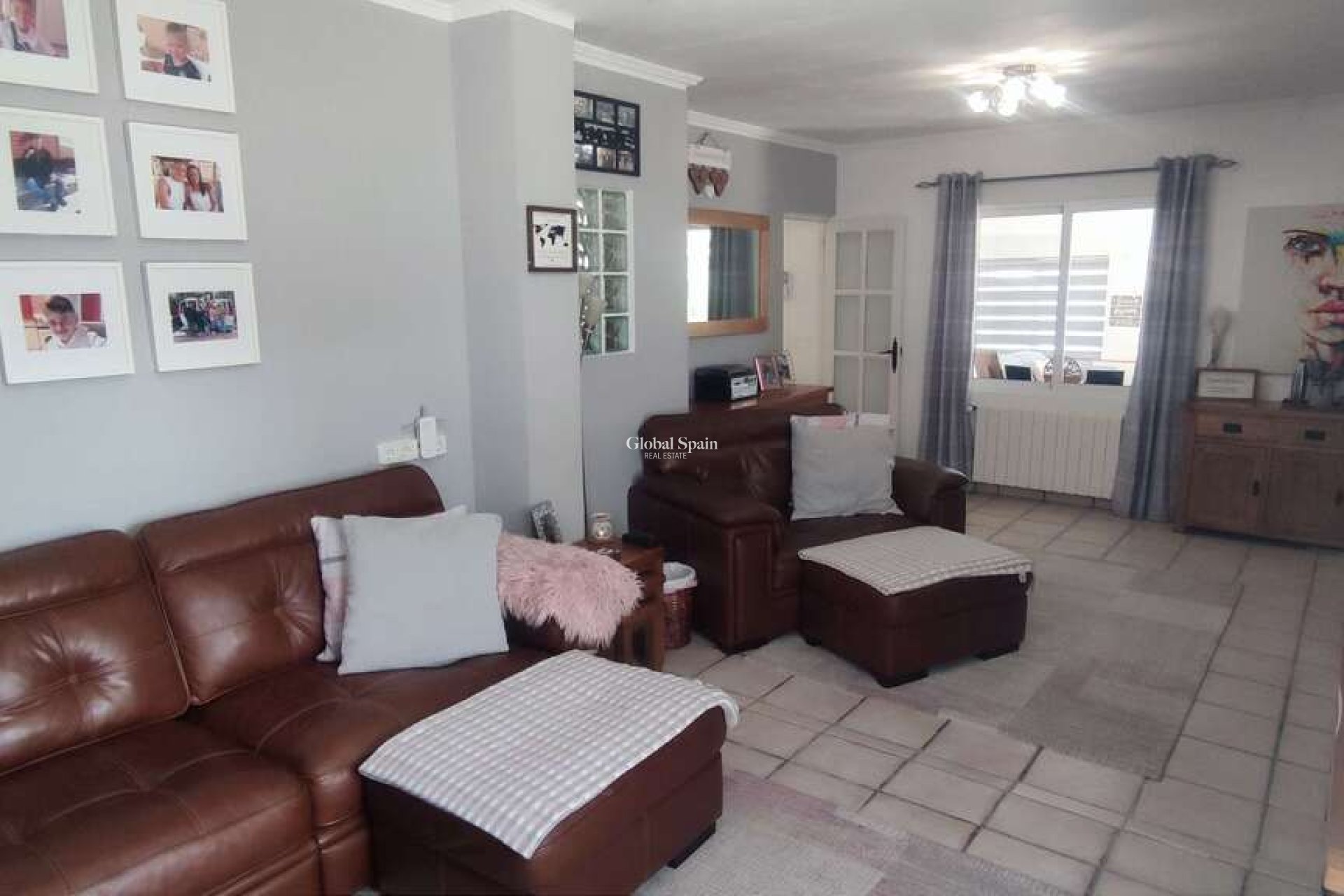 Venta - VILLA -
SAX - Inland