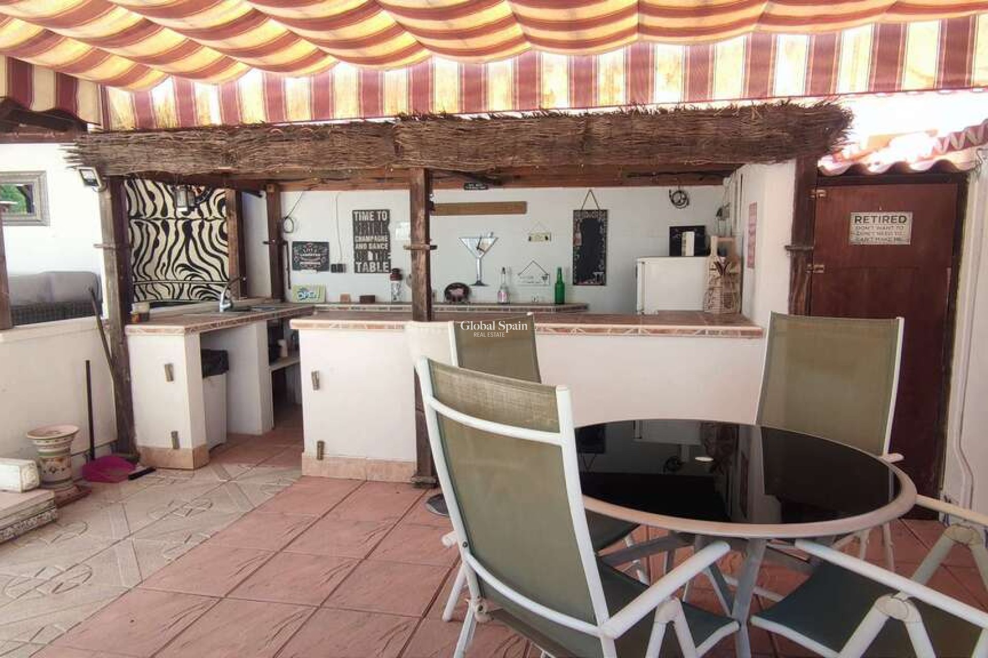 Venta - VILLA -
SAX - Inland