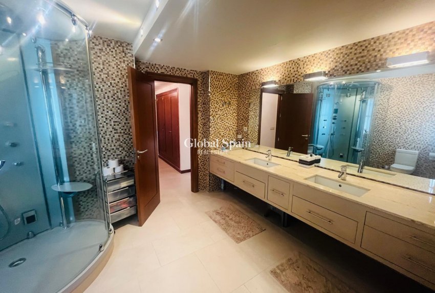 Venta - VILLA -
SUCINA - Inland