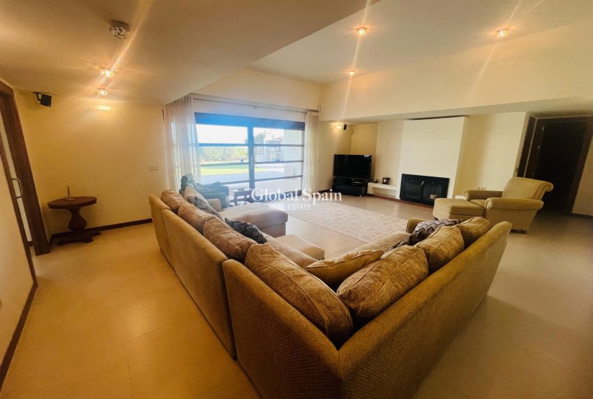 Venta - VILLA -
SUCINA - Inland