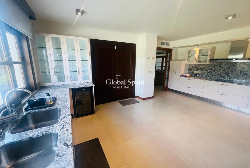 Venta - VILLA -
SUCINA - Inland