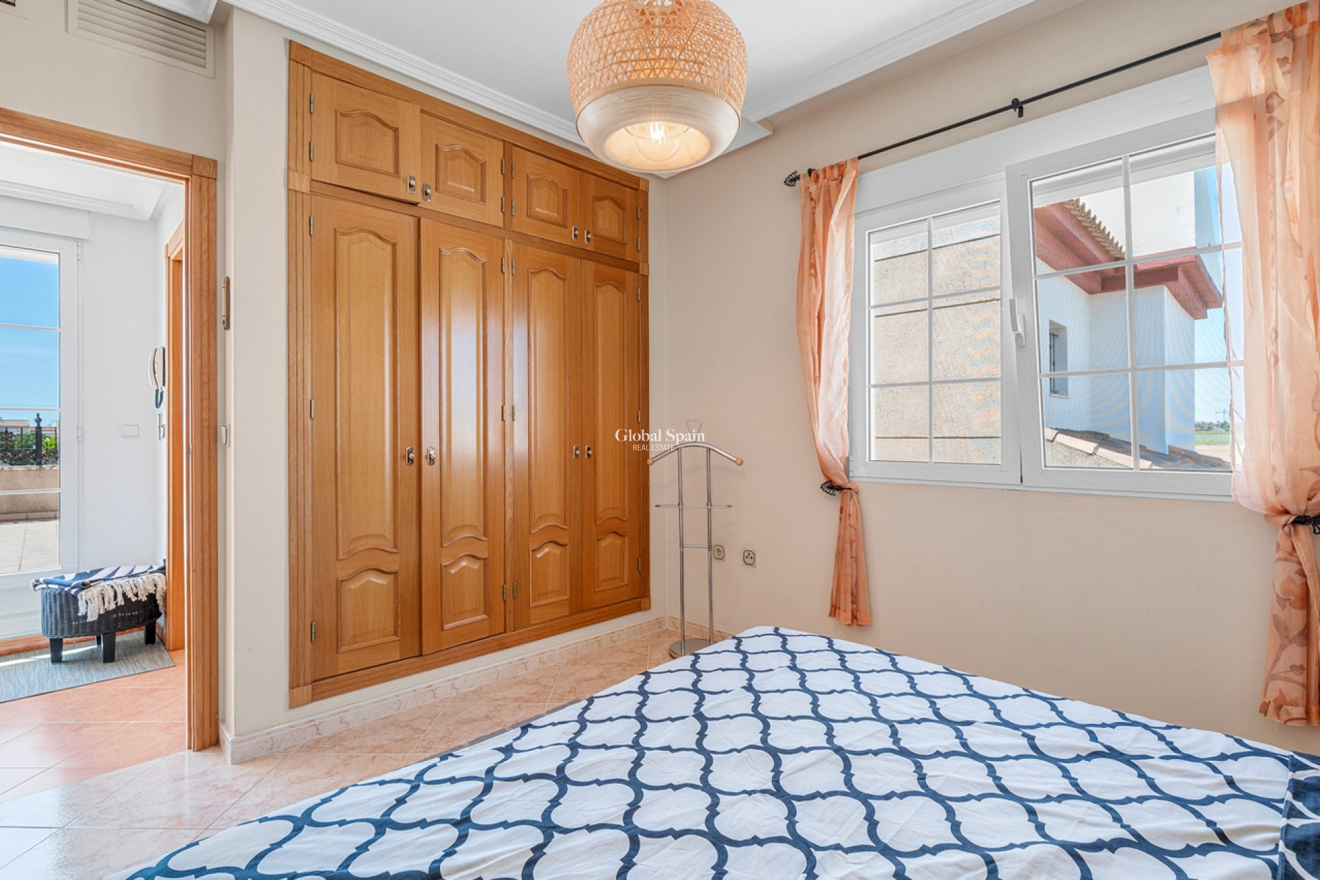 Venta - VILLA -
TORRE DE LA HORADADA - Costa Blanca