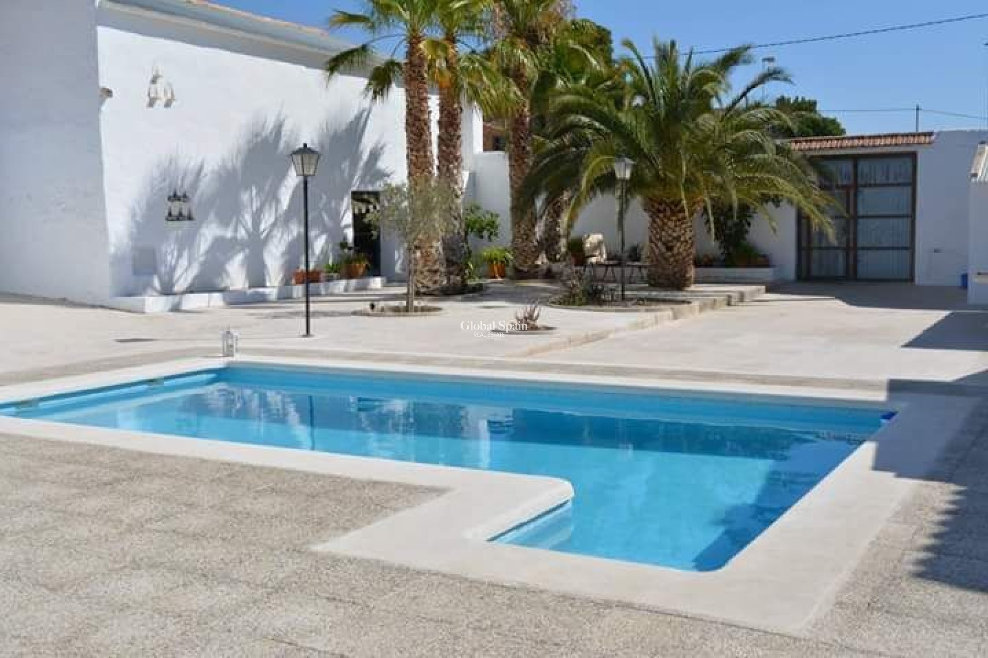 Venta - VILLA -
TORRE DEL RICO - Inland