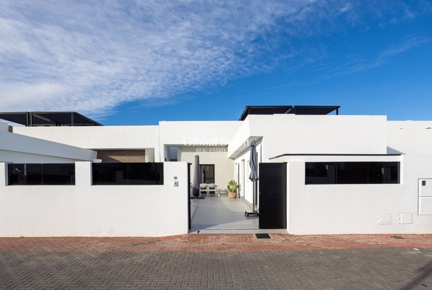 Venta - VILLA -
TORRE PACHECO - Inland