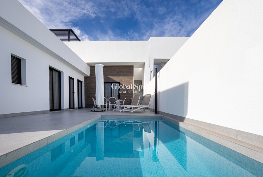 Venta - VILLA -
TORRE PACHECO - Inland