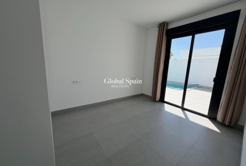 Venta - VILLA -
TORRE PACHECO - Inland