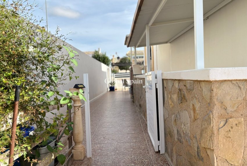 Venta - VILLA -
TORRE PACHECO - Inland