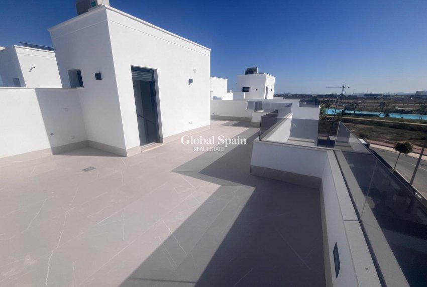 Venta - VILLA -
TORRE PACHECO - Inland