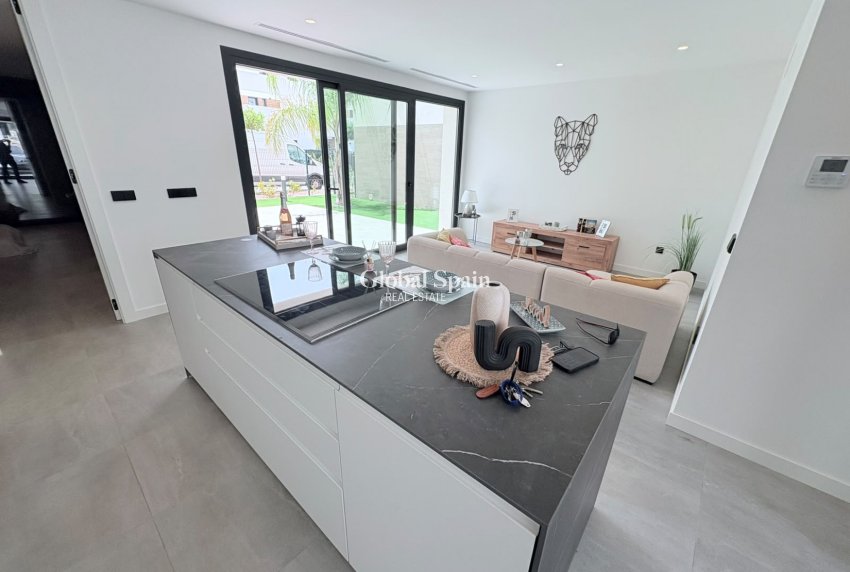 Venta - VILLA -
TORRE PACHECO - Inland