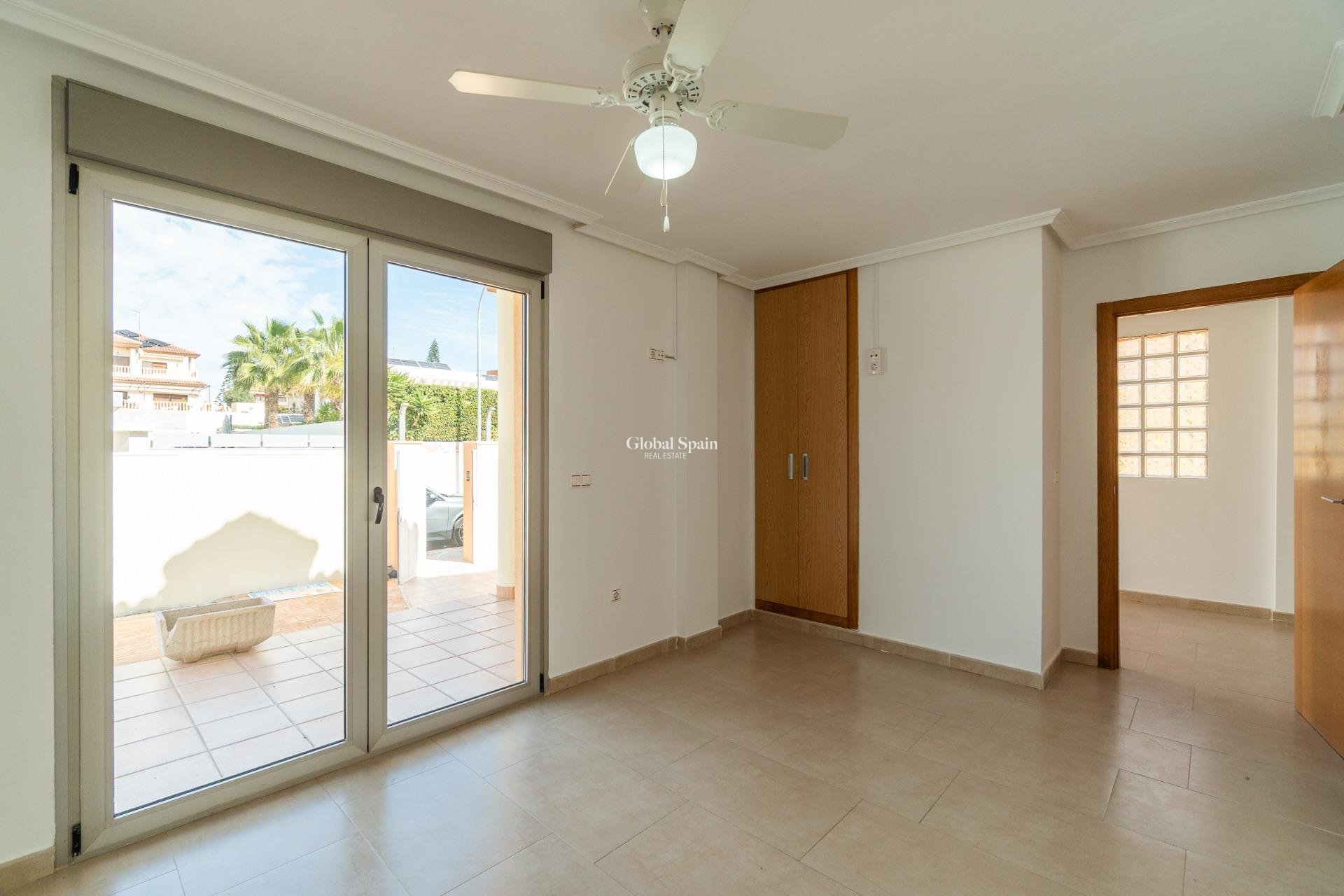 Venta - Villa -
TORREVIEJA - Aguas nuevas 2