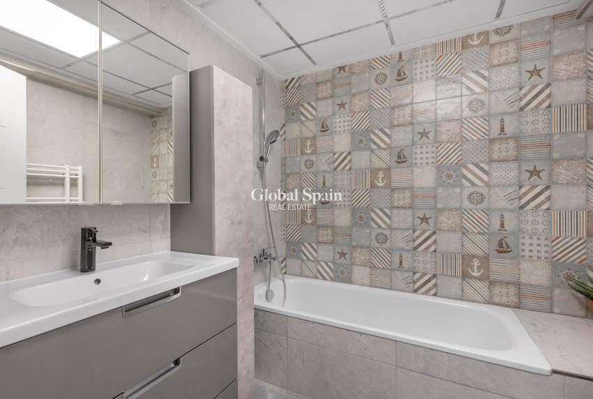 Venta - Villa -
TORREVIEJA - Aguas Nuevas