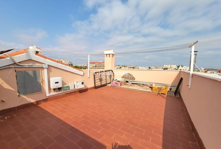 Venta - VILLA -
TORREVIEJA - Aguas Nuevas