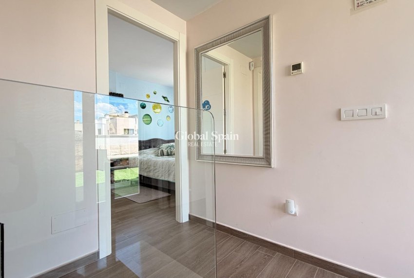 Venta - VILLA -
TORREVIEJA - Aguas Nuevas