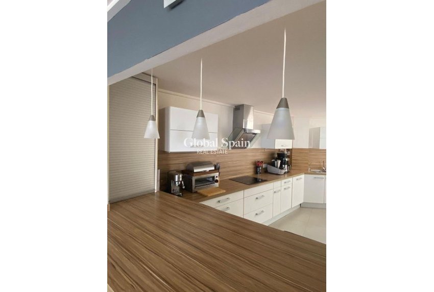 Venta - VILLA -
TORREVIEJA - Centro - Muelle Pesquero