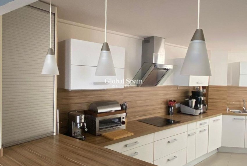 Venta - VILLA -
TORREVIEJA - Centro - Muelle Pesquero