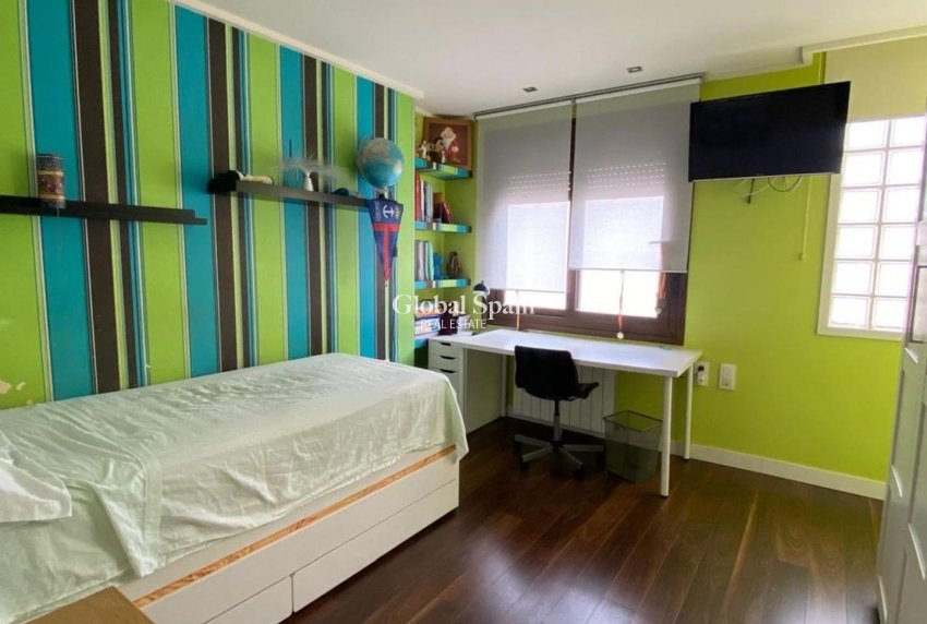 Venta - VILLA -
TORREVIEJA - Centro - Muelle Pesquero