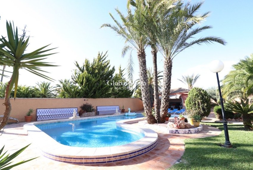 Venta - VILLA -
TORREVIEJA - Costa Blanca
