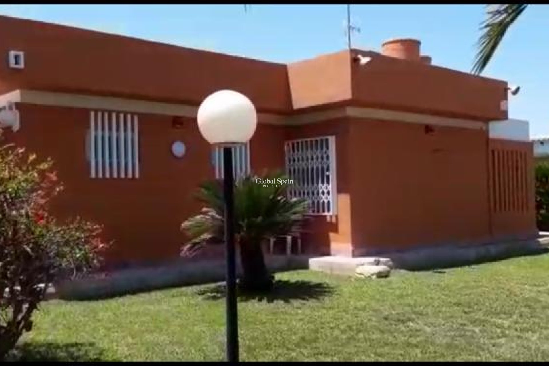 Venta - VILLA -
TORREVIEJA - Costa Blanca