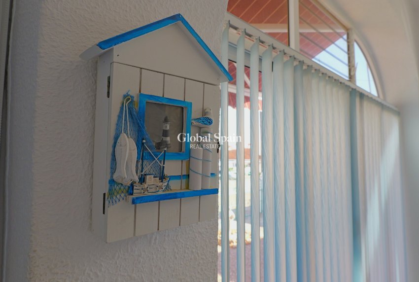 Venta - VILLA -
TORREVIEJA - Costa Blanca