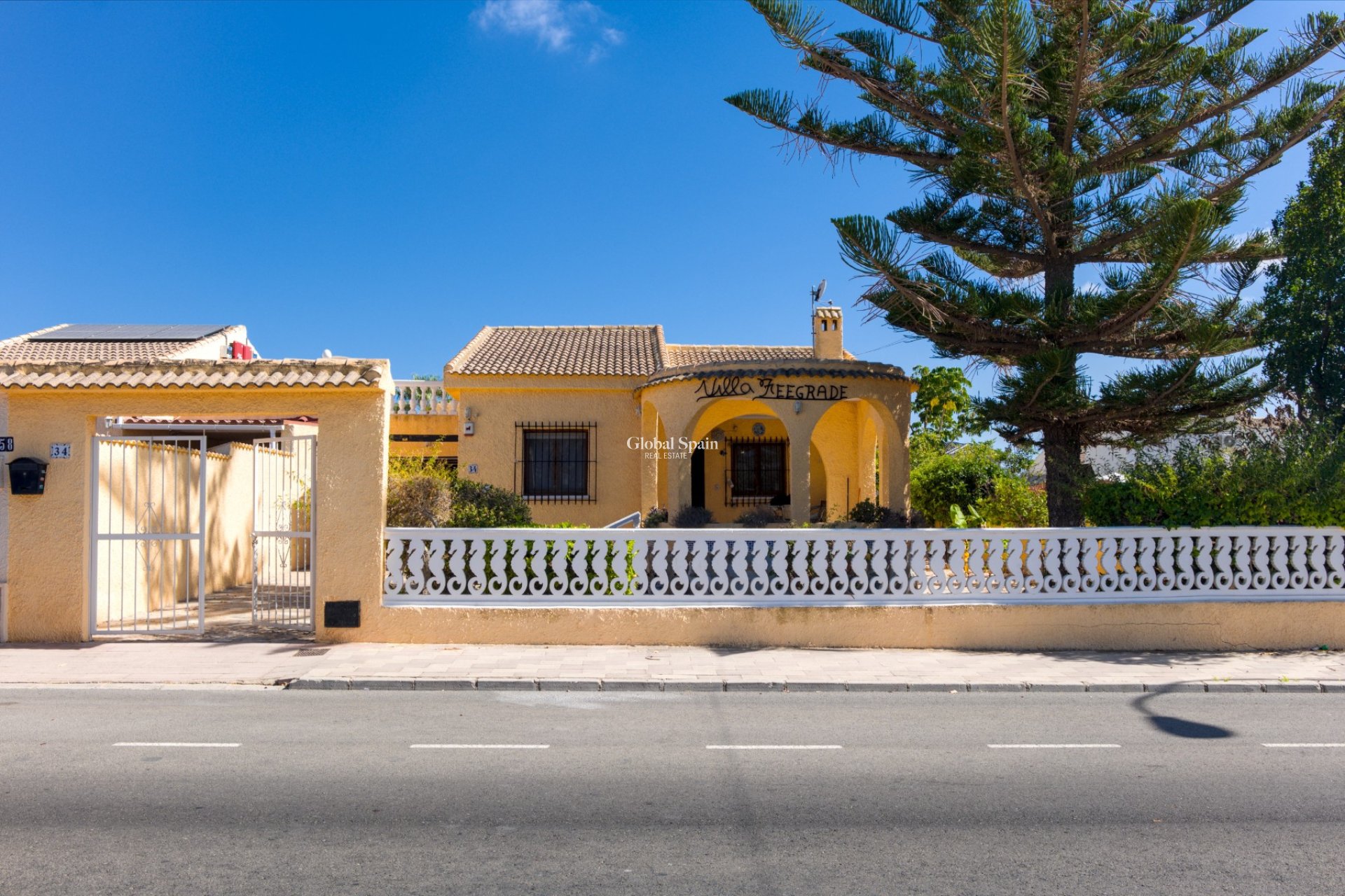 Venta - VILLA -
TORREVIEJA - Costa Blanca