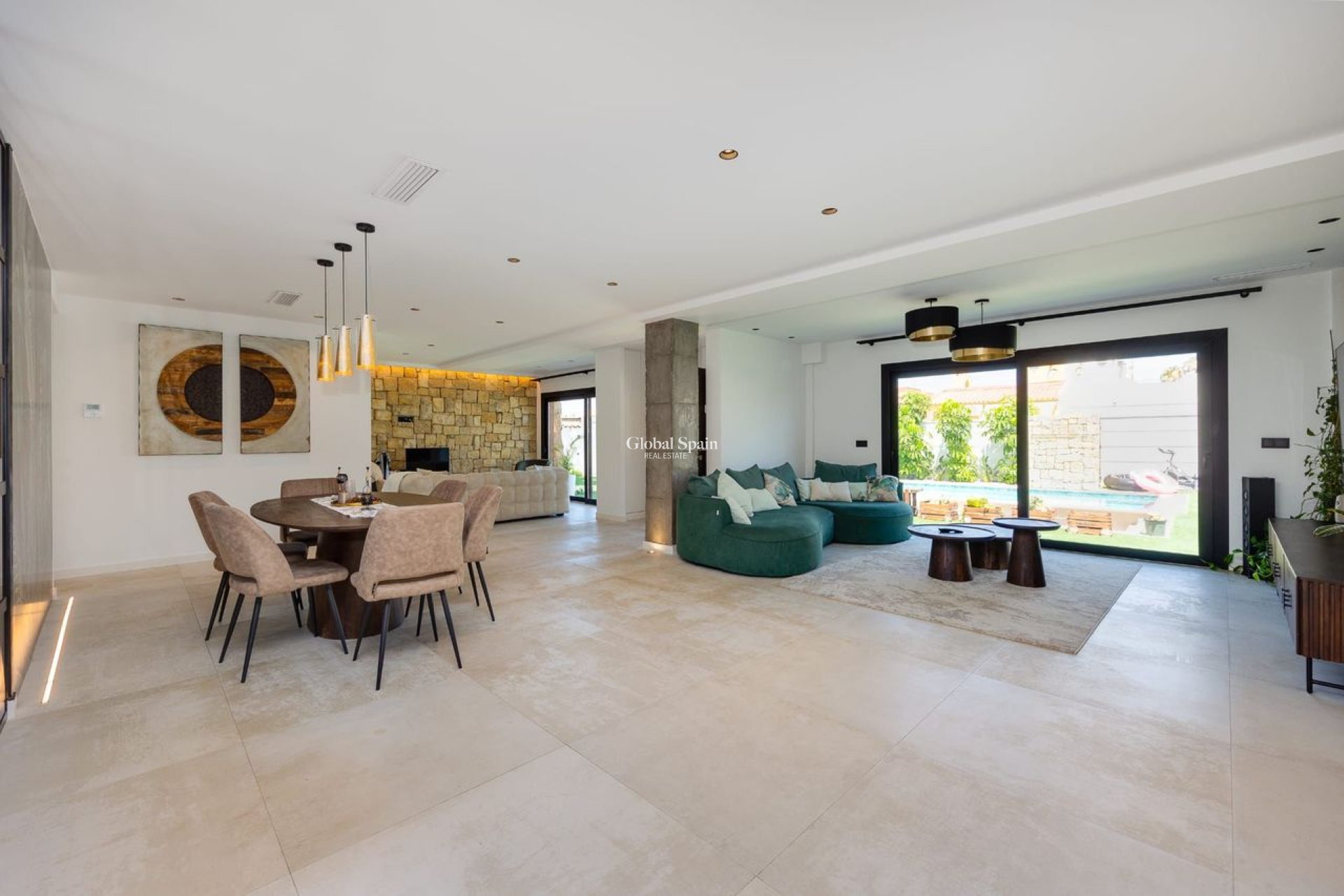 Venta - VILLA -
TORREVIEJA - Costa Blanca