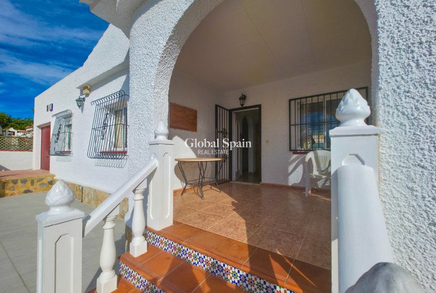 Venta - VILLA -
TORREVIEJA - Costa Blanca
