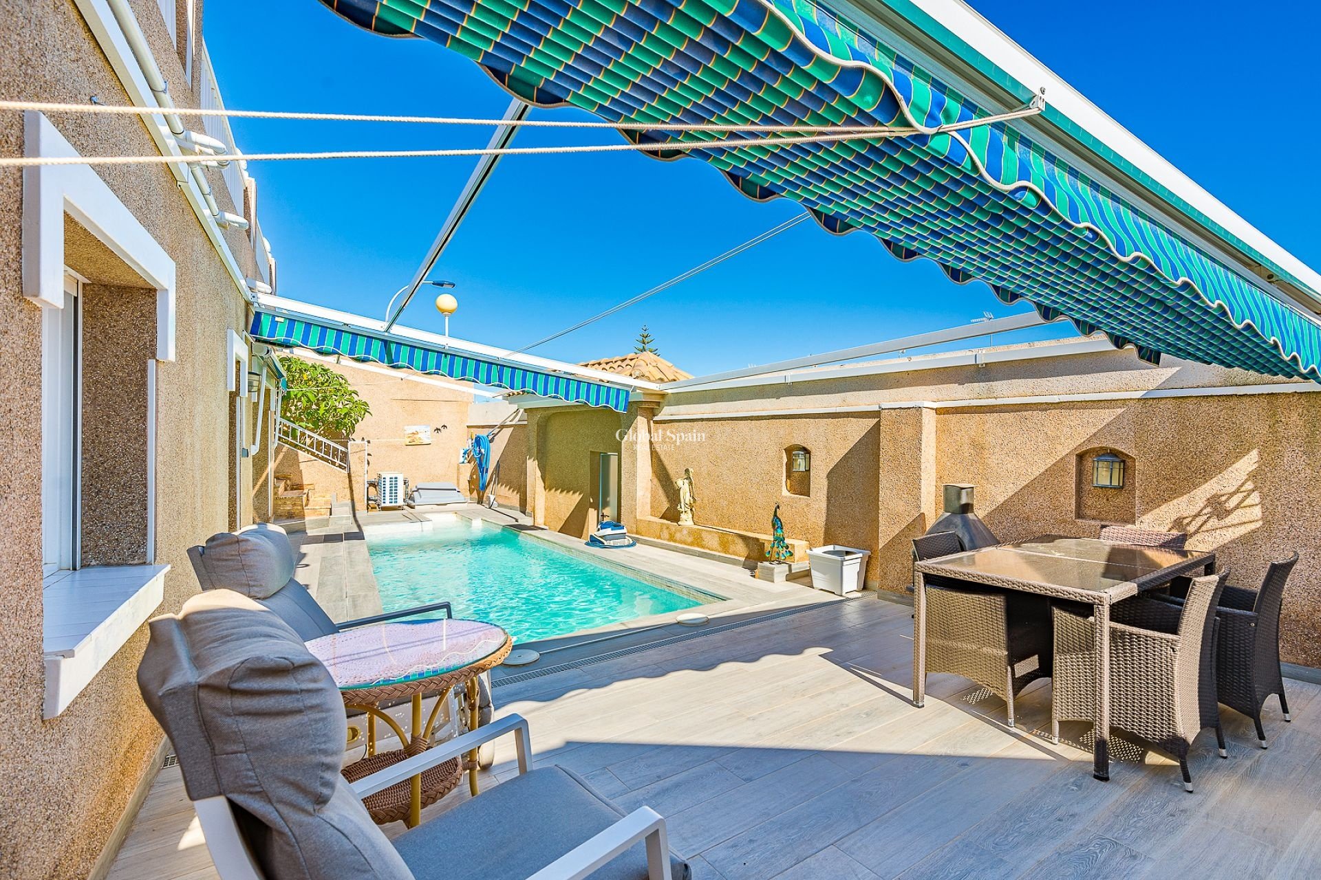 Venta - VILLA -
TORREVIEJA - Costa Blanca