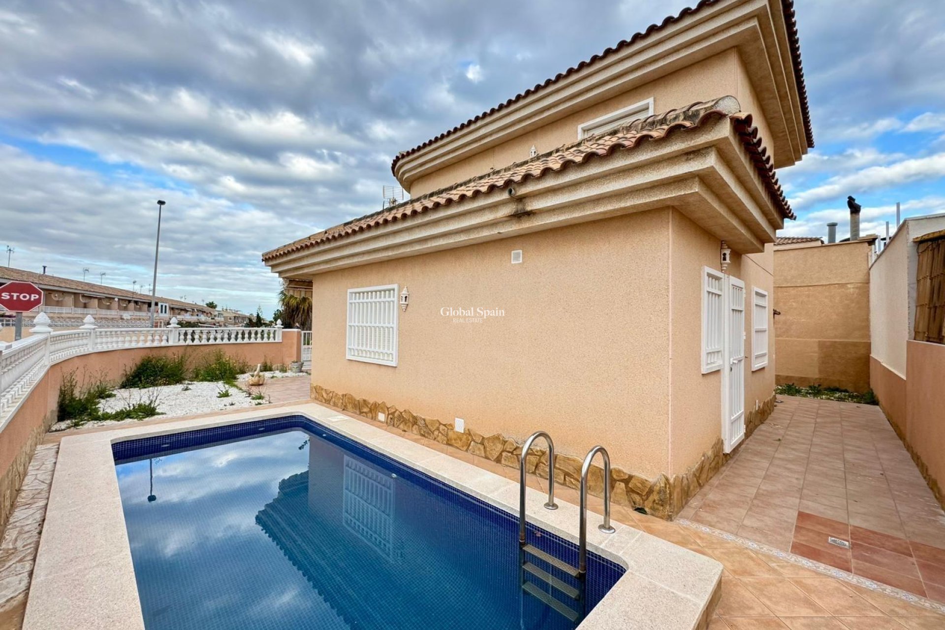Venta - VILLA -
TORREVIEJA - Costa Blanca