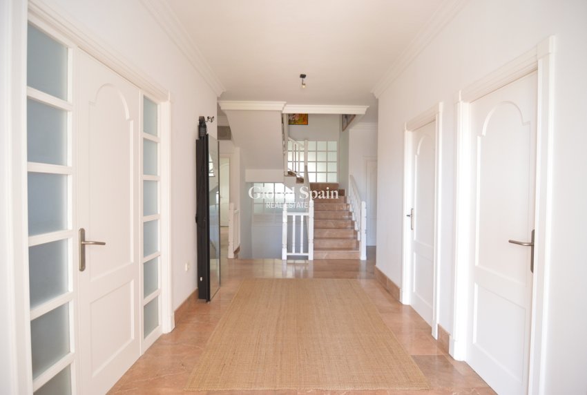 Venta - VILLA -
TORREVIEJA - Costa Blanca