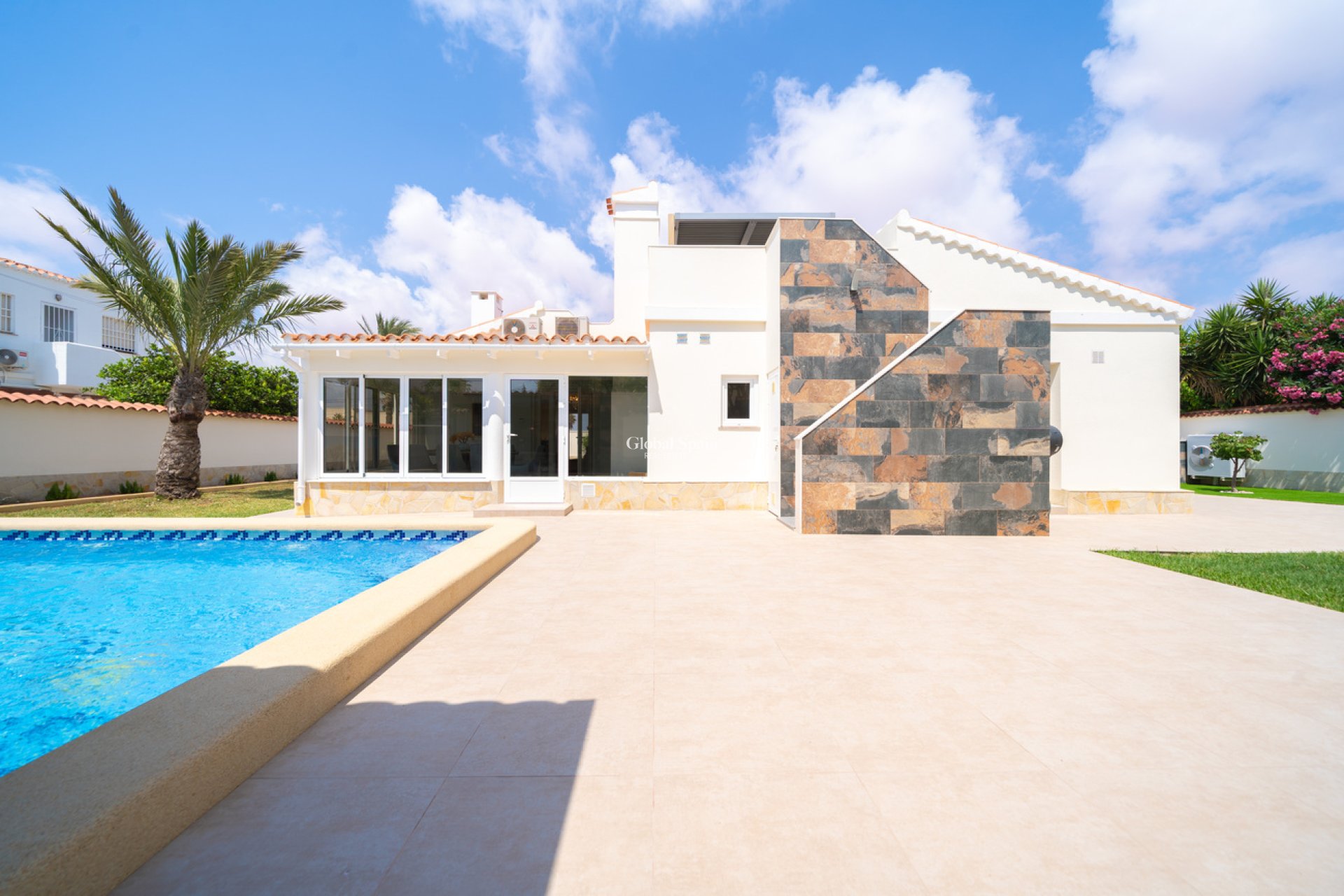 Venta - VILLA -
TORREVIEJA - Costa Blanca