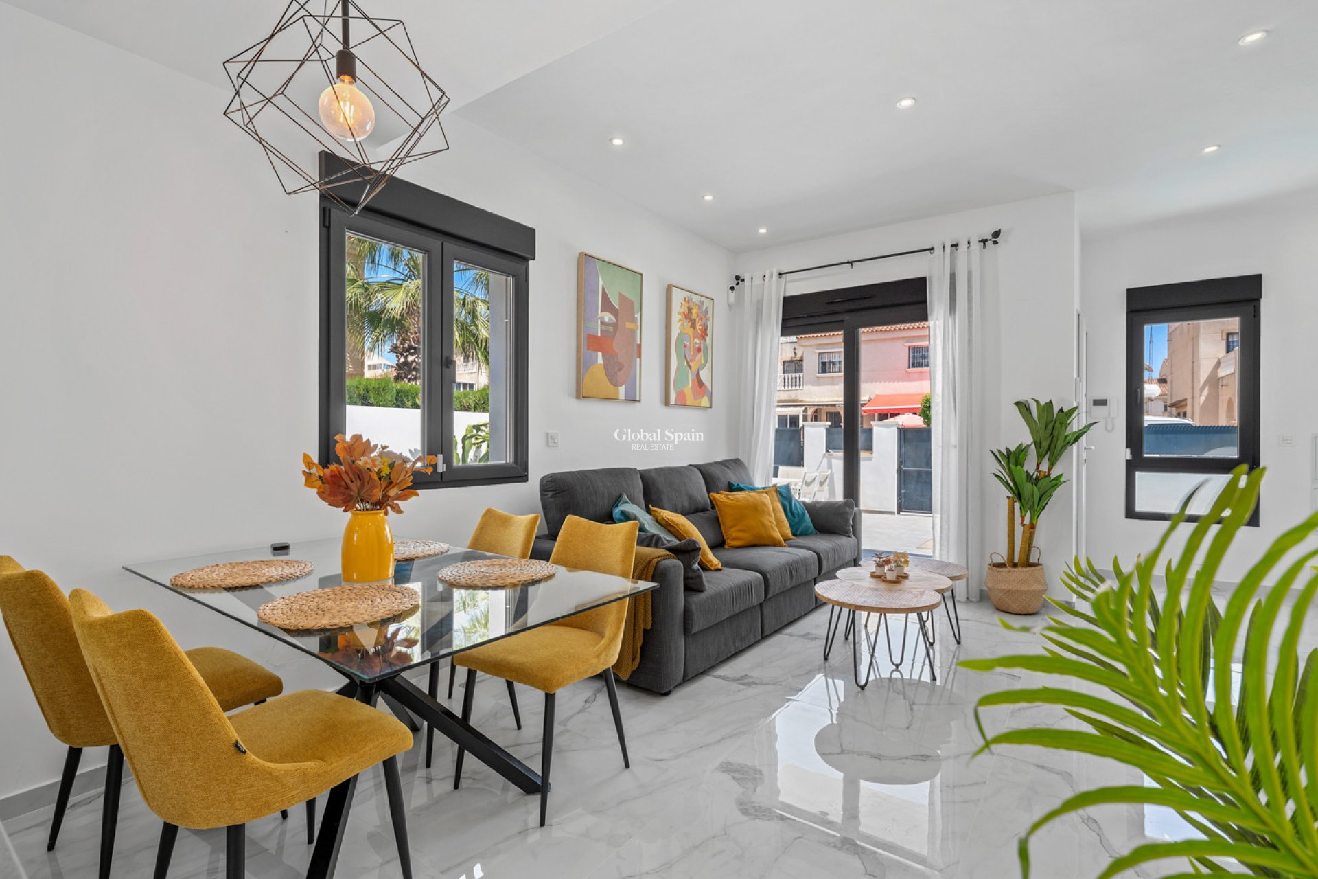 Venta - VILLA -
TORREVIEJA - Costa Blanca