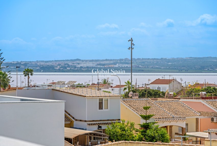 Venta - VILLA -
TORREVIEJA - Costa Blanca