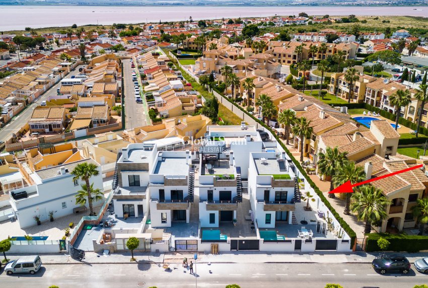 Venta - VILLA -
TORREVIEJA - Costa Blanca