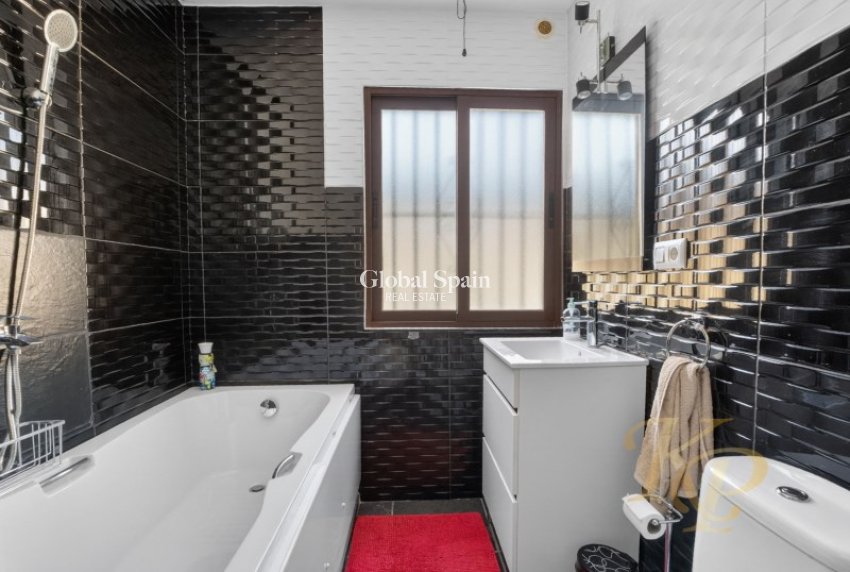 Venta - VILLA -
TORREVIEJA - Costa Blanca