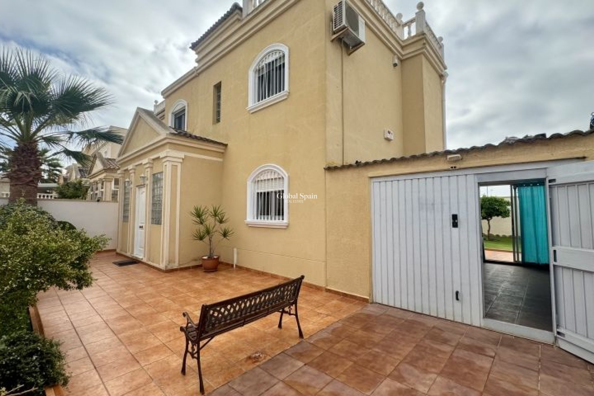 Venta - VILLA -
TORREVIEJA - Costa Blanca