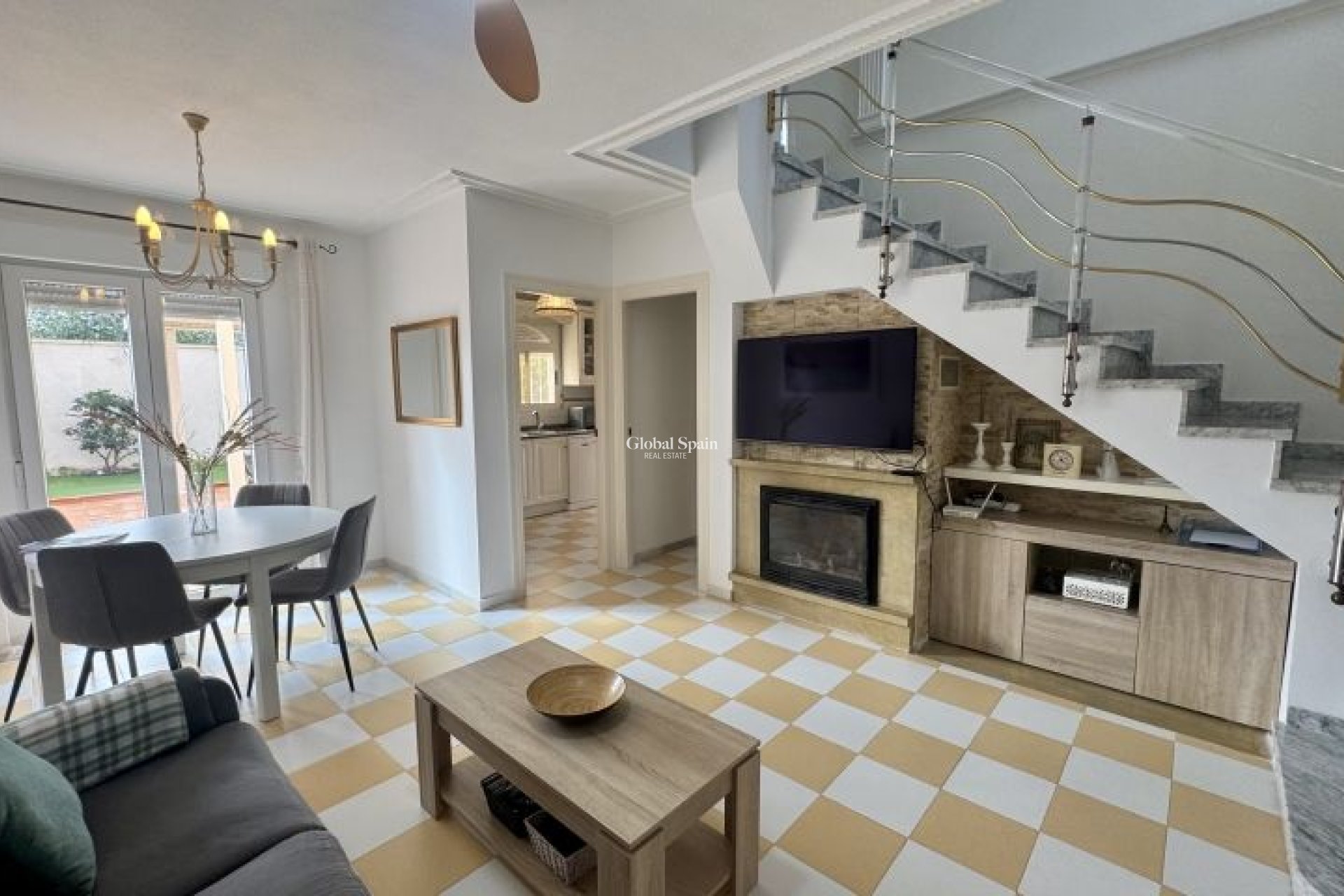 Venta - VILLA -
TORREVIEJA - Costa Blanca