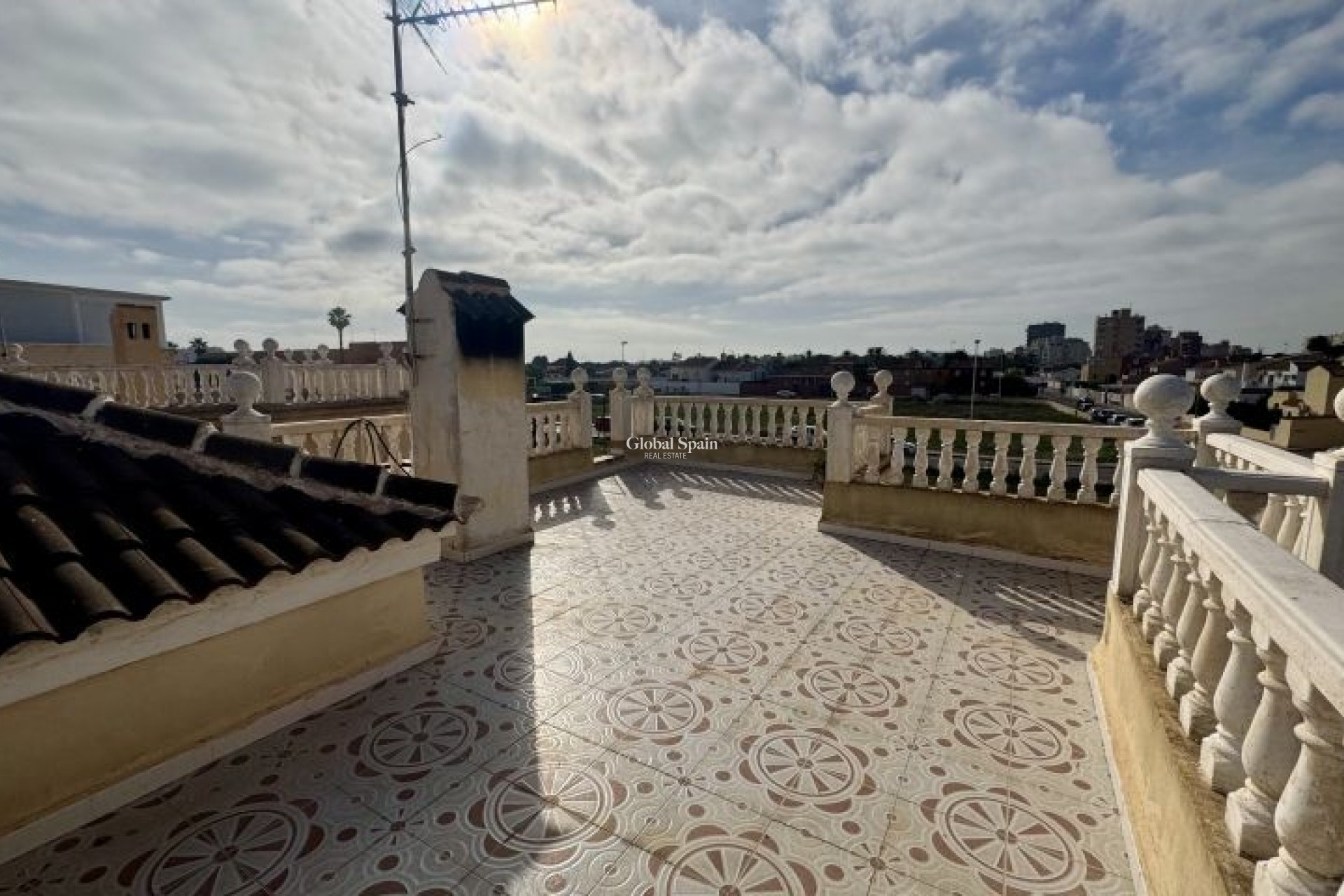 Venta - VILLA -
TORREVIEJA - Costa Blanca