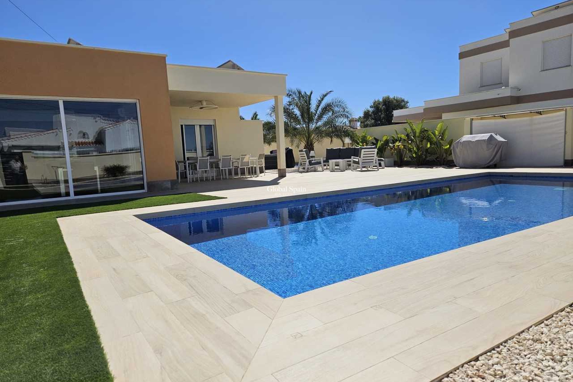 Venta - VILLA -
TORREVIEJA - Costa Blanca