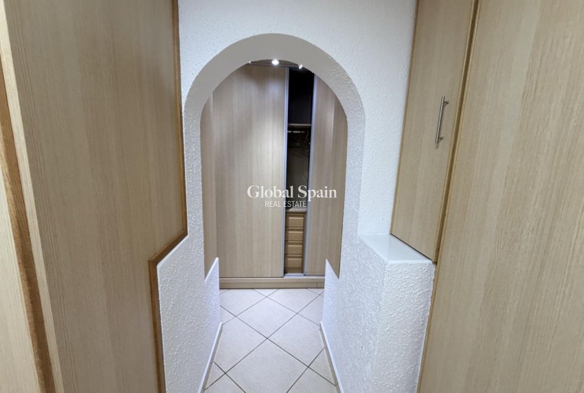 Venta - VILLA -
TORREVIEJA - Costa Blanca