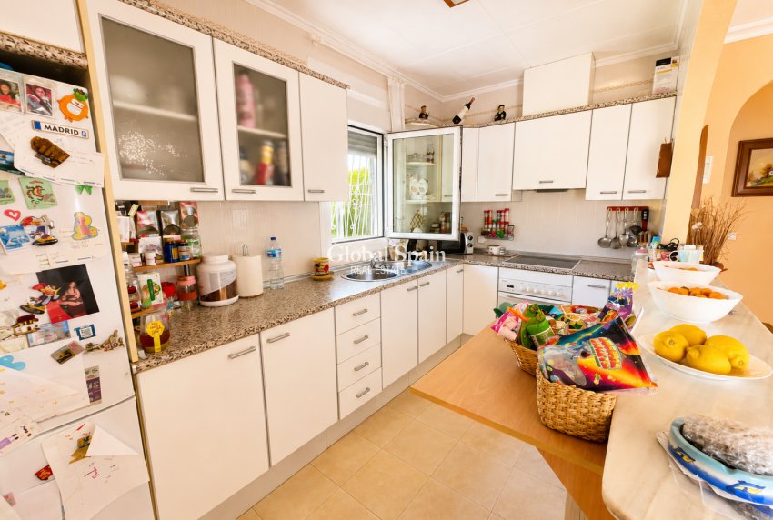 Venta - VILLA -
TORREVIEJA - Costa Blanca