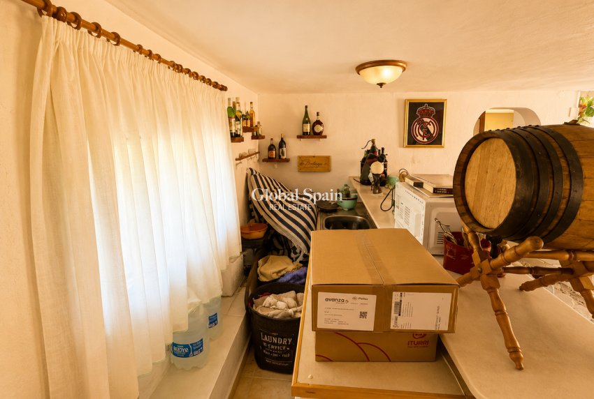 Venta - VILLA -
TORREVIEJA - Costa Blanca