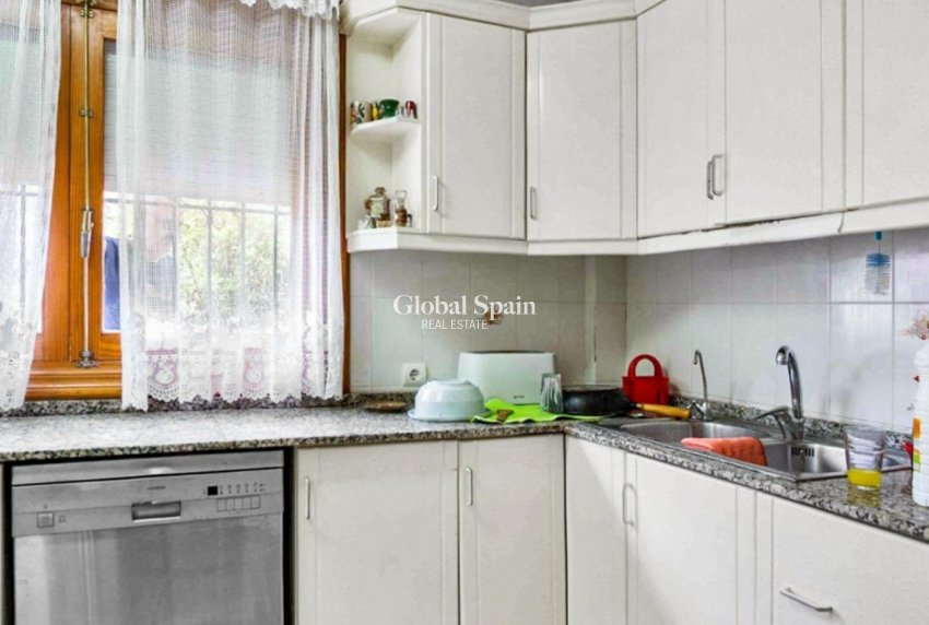Venta - VILLA -
TORREVIEJA - Costa Blanca