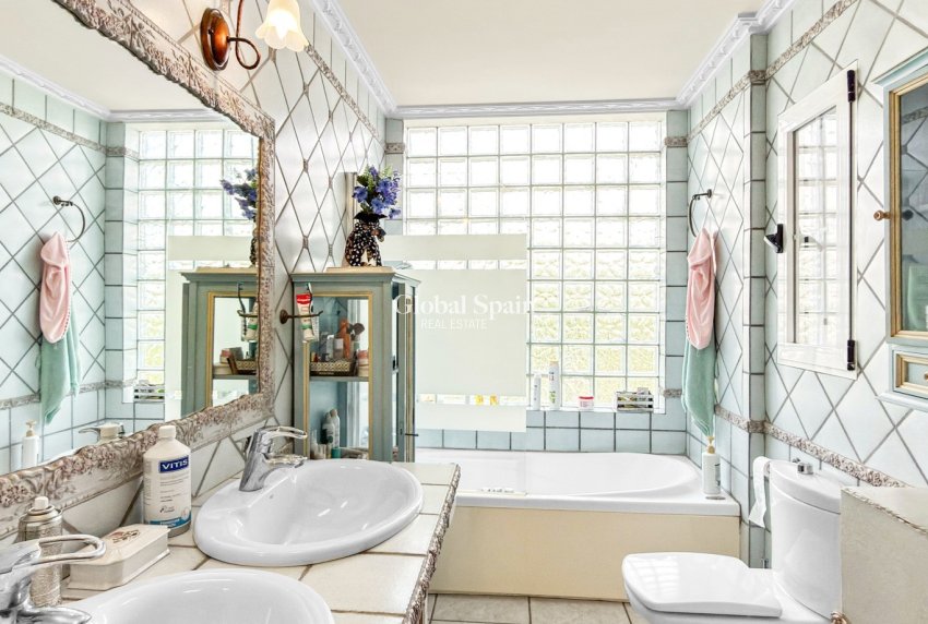 Venta - VILLA -
TORREVIEJA - Costa Blanca