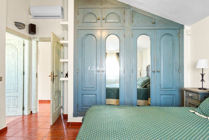 Venta - VILLA -
TORREVIEJA - Costa Blanca