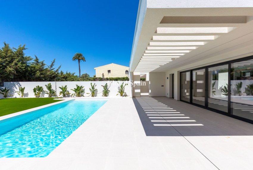 Venta - VILLA -
TORREVIEJA - Costa Blanca