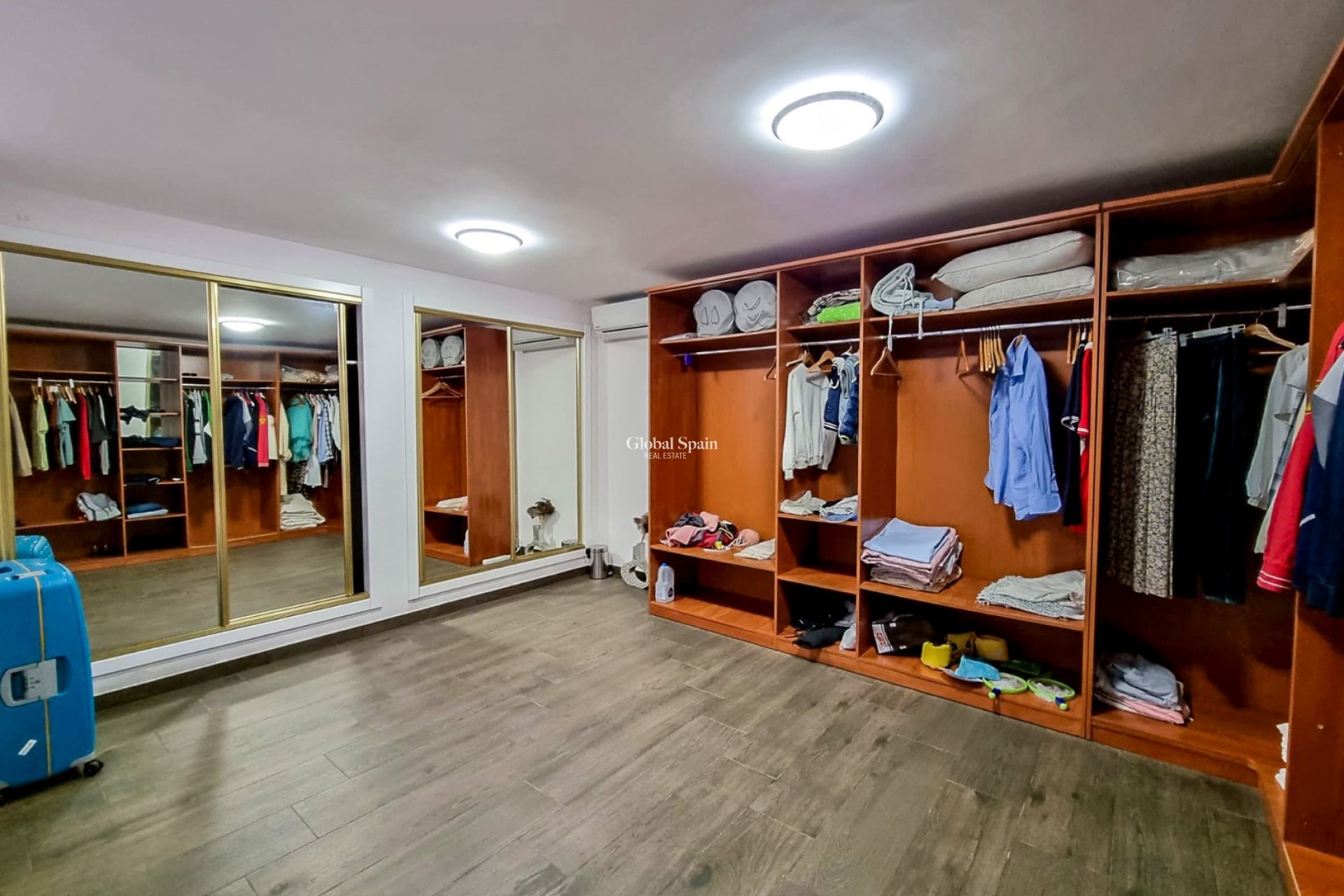 Venta - VILLA -
TORREVIEJA - La Mata