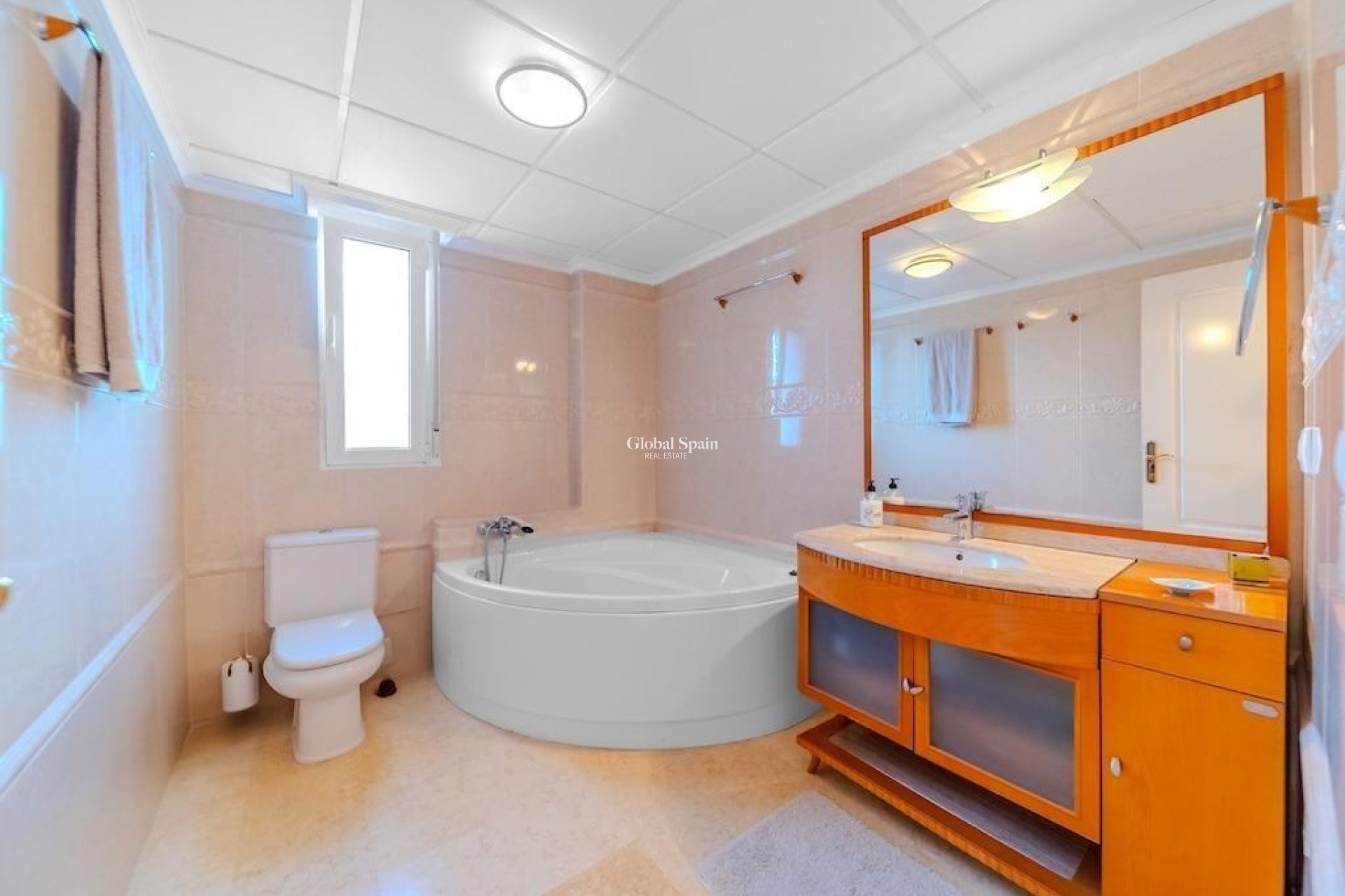 Venta - VILLA -
TORREVIEJA - La Mata
