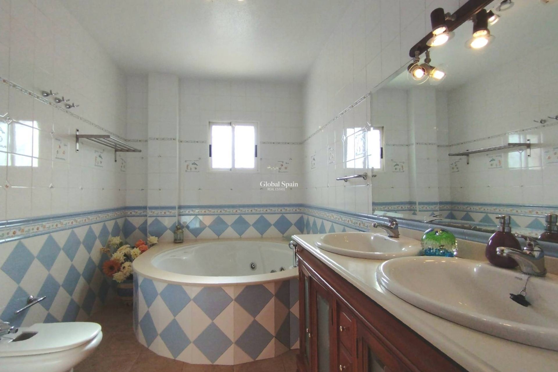 Venta - VILLA -
TORREVIEJA - La Siesta - El Salado - Torreta