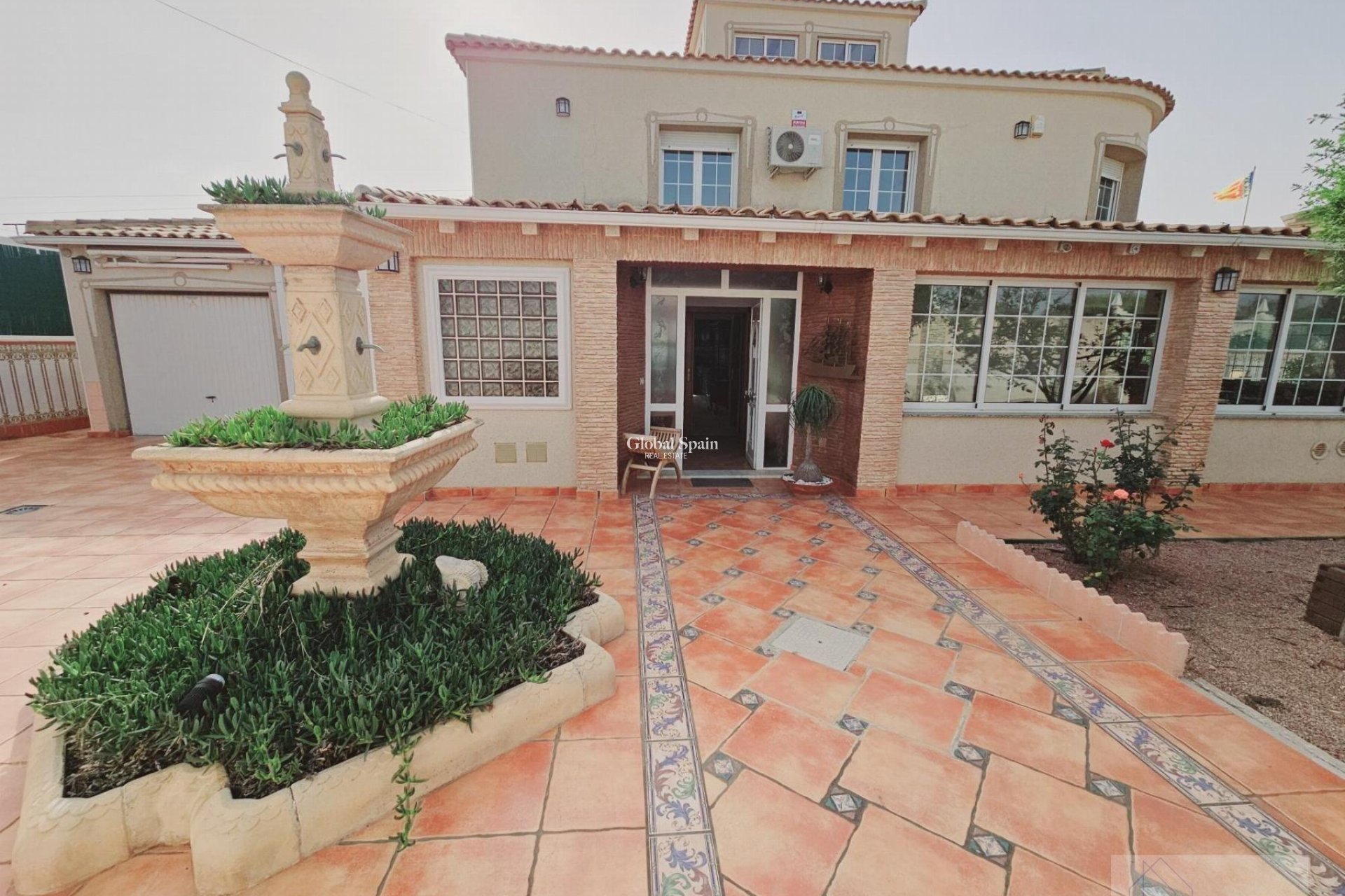 Venta - VILLA -
TORREVIEJA - La Siesta - El Salado - Torreta